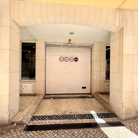 Vilamoura Central 2 With Pool By Homing Eksteriør billede