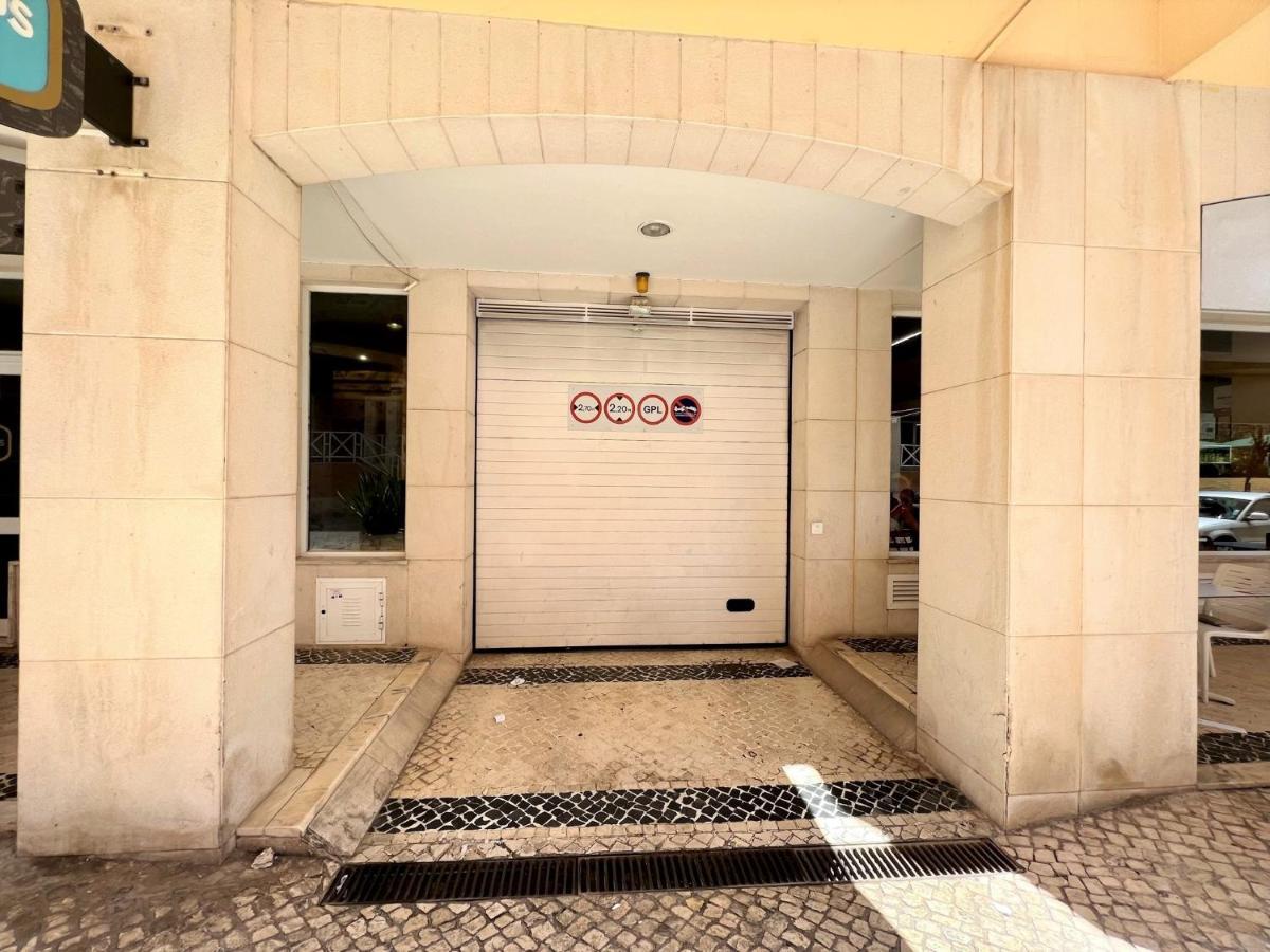 Vilamoura Central 2 With Pool By Homing Eksteriør billede